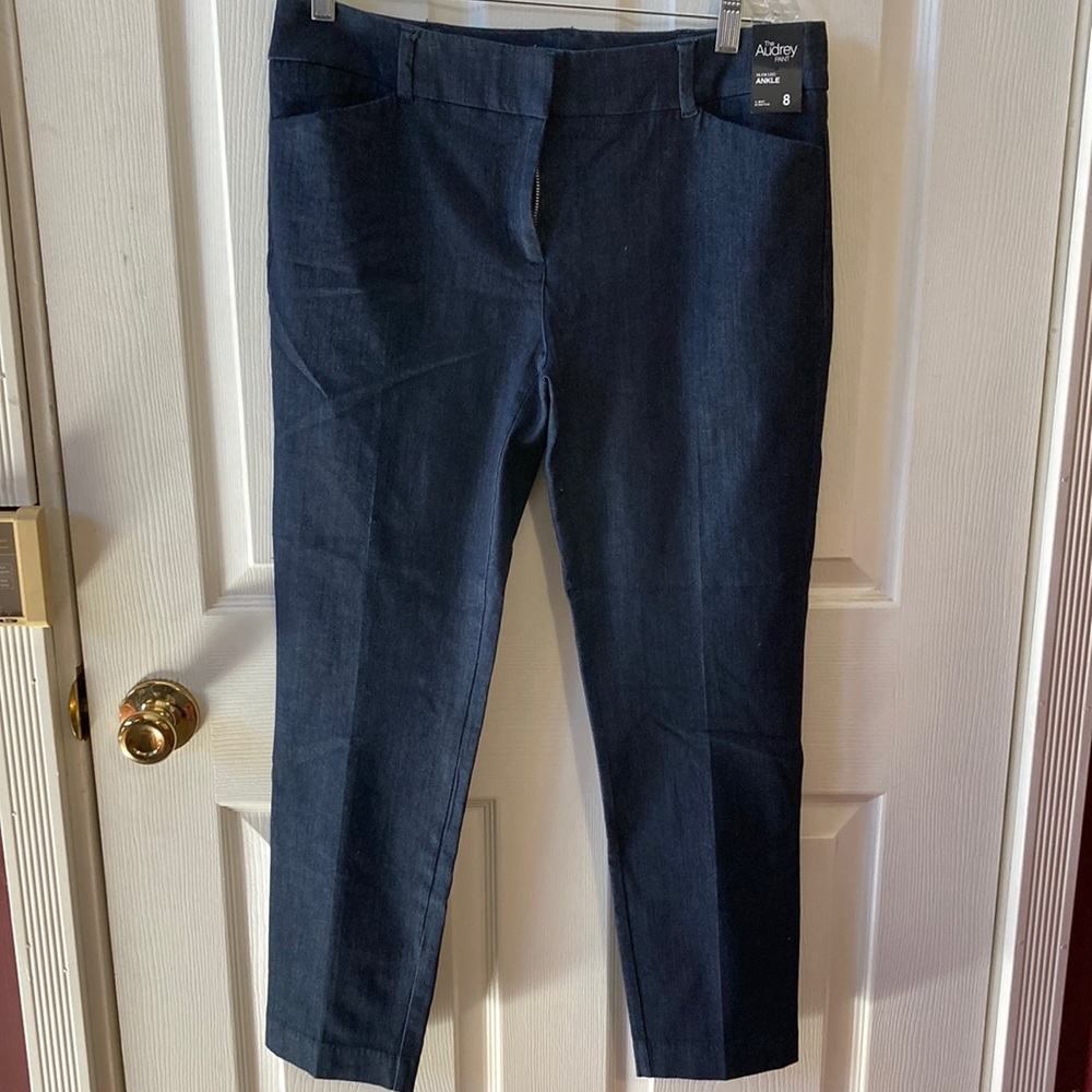 New York & Company The Audrey Pant Slim Leg Ankle Stretch 8 NWT